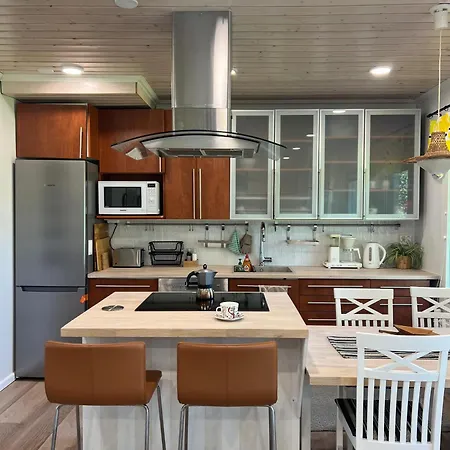 Ateljee -- Peaceful One-bedroom By The * Oinola