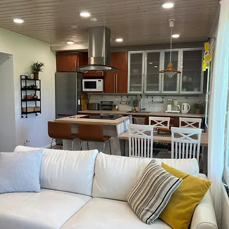 Ateljee -- Peaceful One-bedroom By The *
